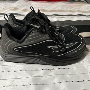 ALTRA Women's ALW1837F Torin 3.5 Road Running Shoe